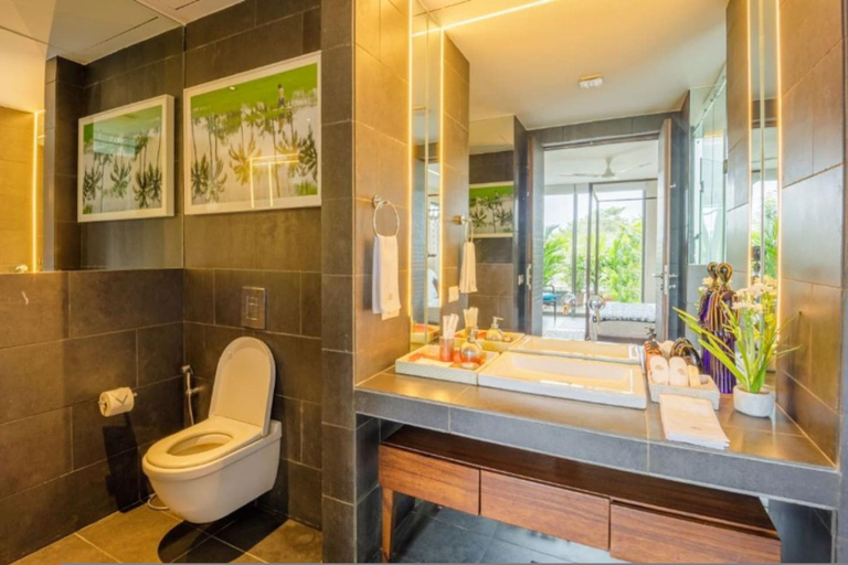 Bathroom 3, Elara by Hireavilla - 4BR w Infinity Pool, Parra, North Goa
