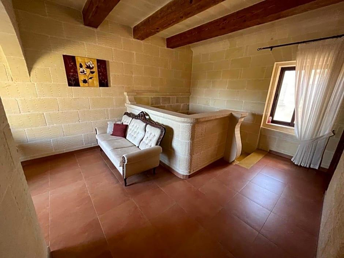 Bedroom 2, Gilju B&B