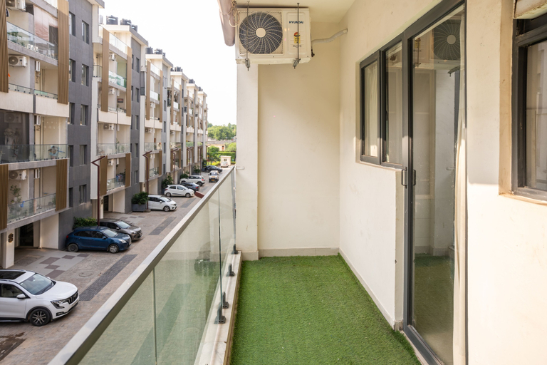 Front of property, Belmont by Redolive 3bhk 30min DLF Cyber City, Gurgaon