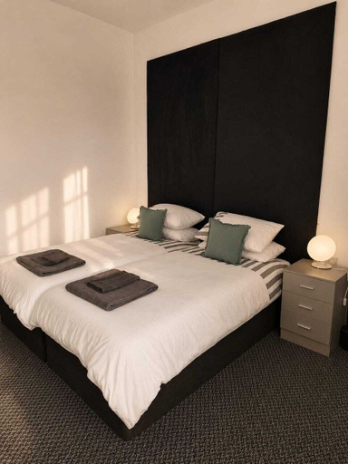 Room 4, The Hangman, Sefton