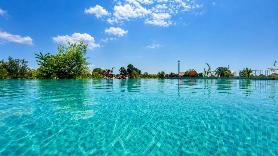 Pool 5, Gajantara Resort, Seoni