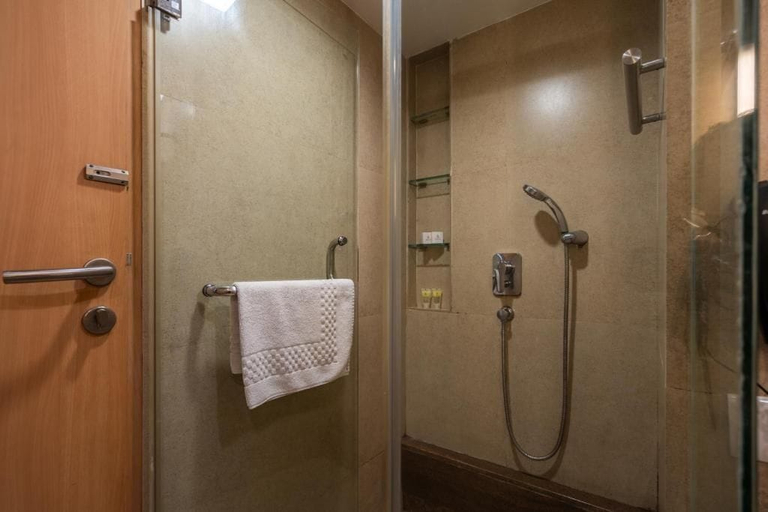 Bathroom 3, GCC Northside Hotel, Thane