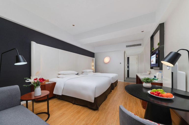 Bedroom 2, Campanile Hotel Changsha Hongxing Desiqin Square, Changsha