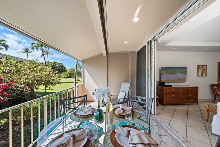 Interior 3, Perfect for a Romantic Getaway for Two, Exclusive Beach Cabana-maui Eldorado J215, Maui