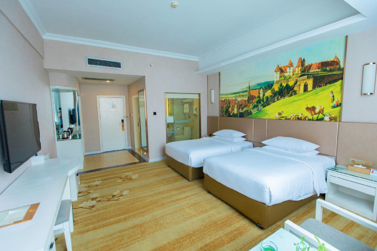 Bedroom 2, Vienna Hotel Guangxi Hezhou Shizheng Square, Hezhou