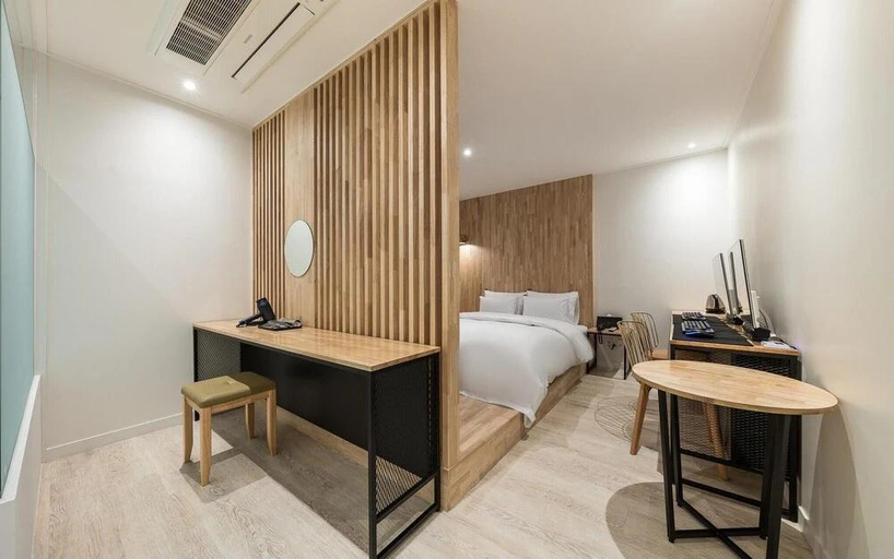 Bedroom 2, Hwagok De Urban, Gangseo