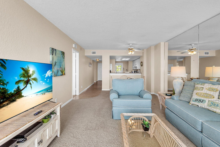 Living area 2, Bahia Vista 478, Pinellas