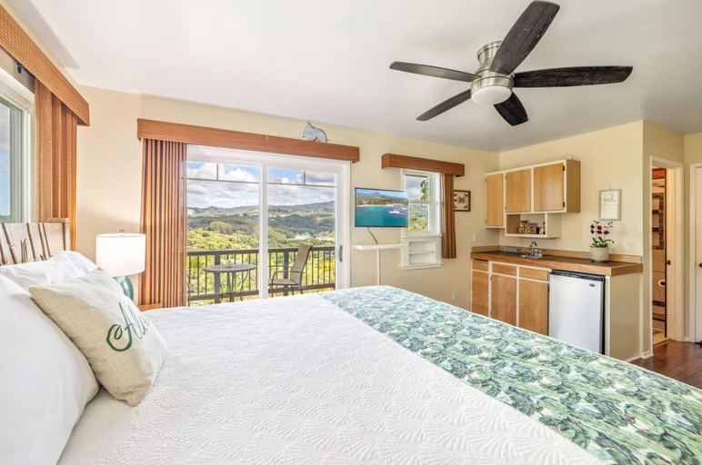Room 3, Marjorie Kauai Inn, Kauai