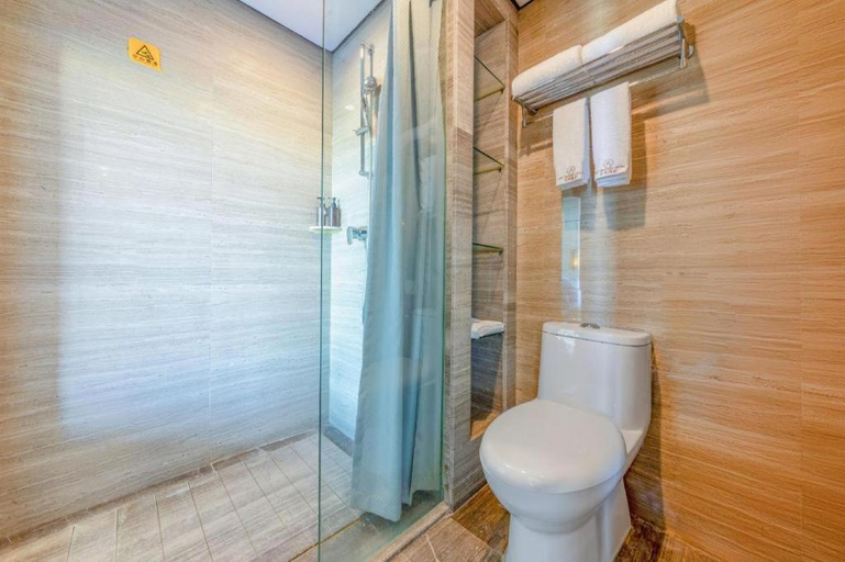 Bathroom 4, Chengdu Nine Point Art Hotel, Chengdu