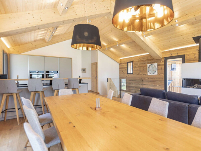 Dining 4, Cabin in Haus im Ennstal With Sauna, Liezen