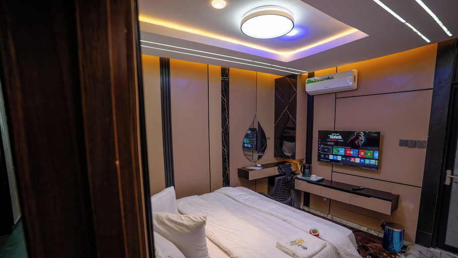 Room 3, EWI SIGNATURE HOTELS & LOUNGE, Ughelli North