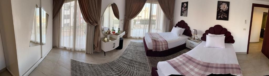 Room 5, Oyster bey beach suites j1-04, Marsa 'Alam