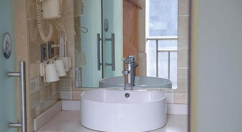 Bathroom 3, 7 Days Premium Chongqing Fuling Binjiang Avenue Branch, Chongqing