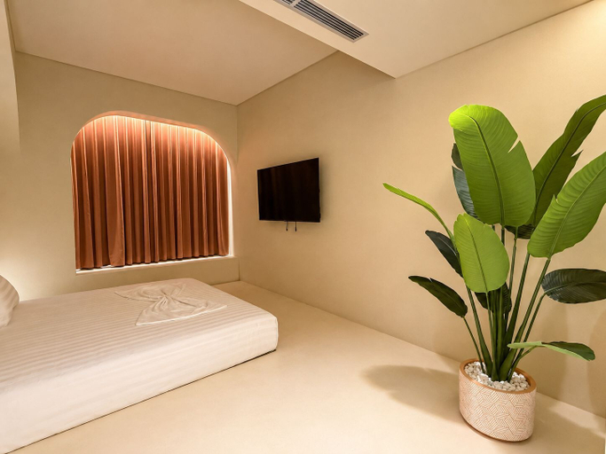 Room 2, Luxuria Suites, Tirana