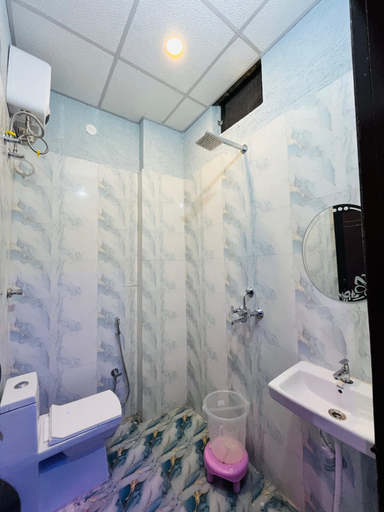 Bathroom 4, Hotel Mount View, Jaipur