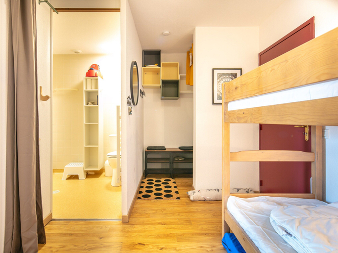 Room 3, Mountain Apartment in Chamrousse, Isère