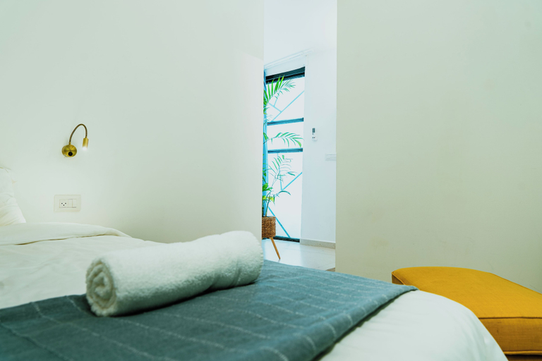 Room 2, JABITAT-JAFFA-Guesthouse