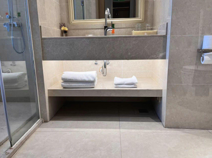 Bathroom 3, Vienna Hotel Xinfeng West High-Speed Railway Station, Ganzhou