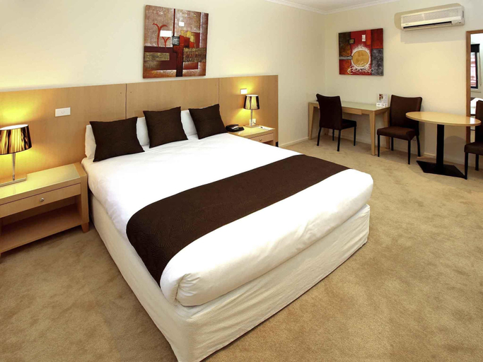 Bedroom 3, Mercure Hotel Mildura, Mildura - Pt A