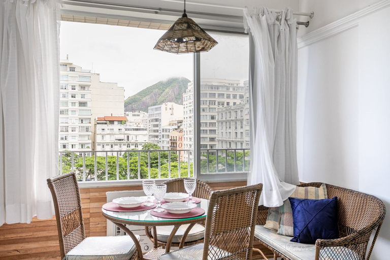 Dining 4, Tio Sam, Rio de Janeiro