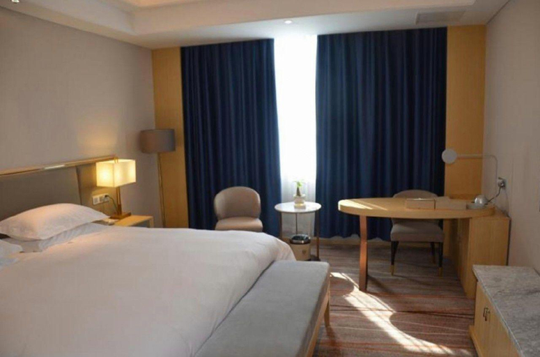 Bedroom 2, Rushan International Hotel, Weihai