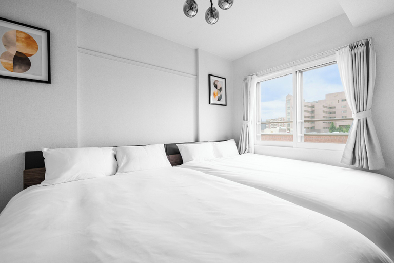 Room 2, E-US NAEBO STATION 408, Sapporo