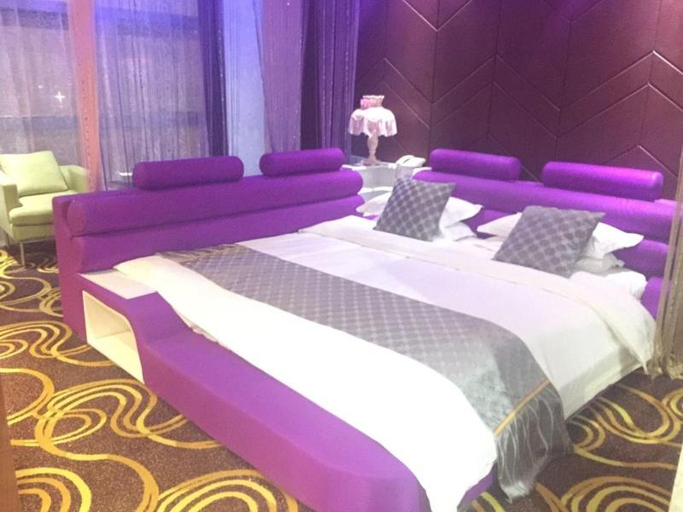Bedroom 2, GreenTree Alliance Bengbu Railway Station Hotel, Bengbu