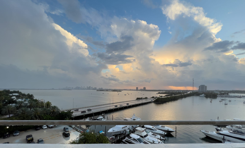 Interior 3, Bahia Serena - Bay Views on Marina With Parking, Miami-Dade