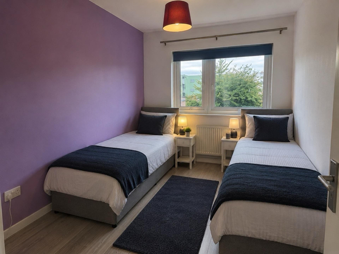 Primary image, Dartford House for Large Groups Near Bluewater, Kent
