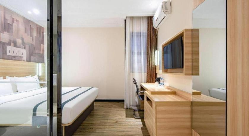 Bedroom 2, City Comfort Inn Baise Pingguo Pingxin Road, Baise