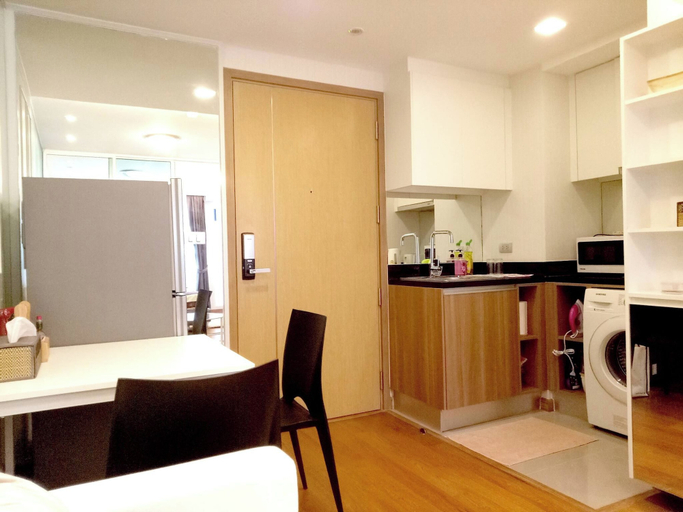 Laundry, Luxury Condo at Heart of Bangkok-24 Hour Check-in, Wattana