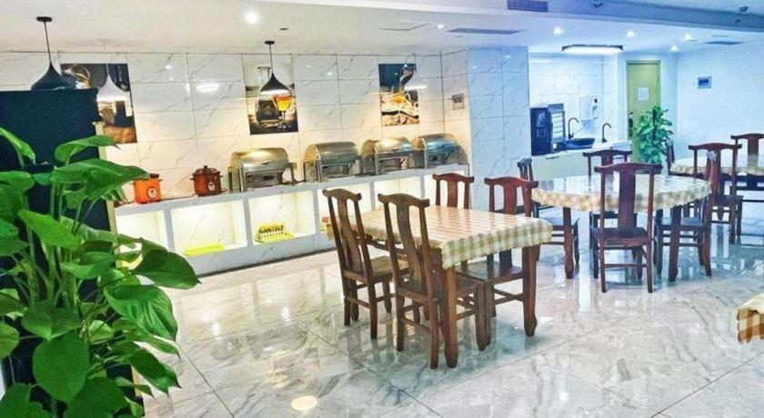 Food & Drinks, Greentree Inn Shanghai Fengxian District Xiaotang , Shanghai