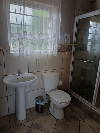 Bathroom 4, Aqua Marine Guest House, Nelson Mandela Bay