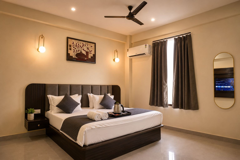 Room 5, Xenious Elite Inn, Gautam Buddha Nagar