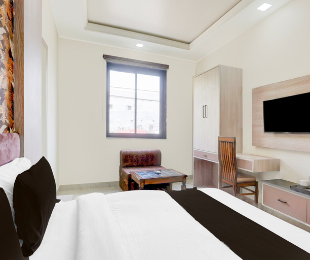 Room 2, Deluxe Vidya Grand, Udham Singh Nagar