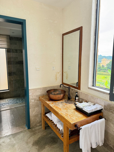 Bathroom 2, Twelve Manor Xiangdian Yuanyang Retreat, Honghe Hani and Yi