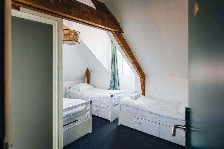 Bedroom, Les Chouettes Hostel, Ille-et-Vilaine