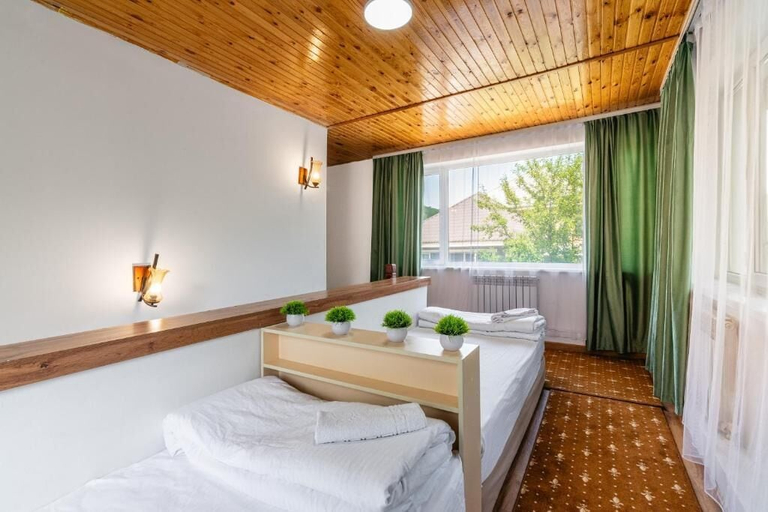 Room 5, Tau Shyraq, Almaty