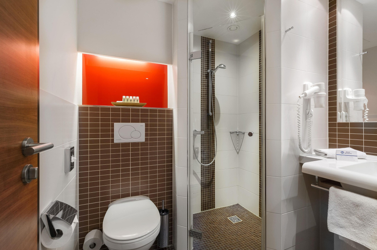 Bathroom 4, Best Western Hotel Bamberg, Bamberg