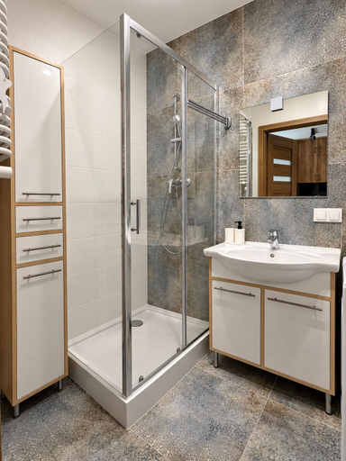 Bathroom 4, Lumina 2-room Apt w/ Parking & Balcony, Warsaw