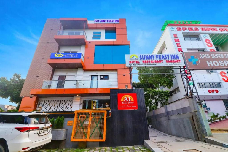 Exterior & Views 4, Treebo Sunny Feast, Gautam Buddha Nagar