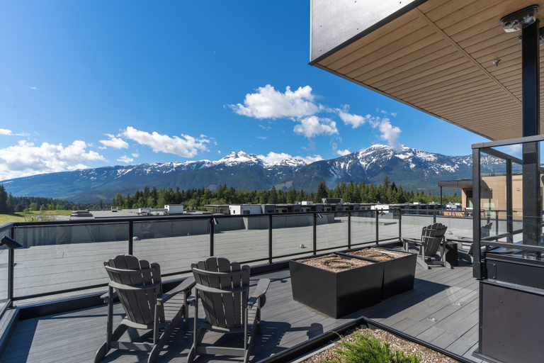 Terrace/patio 4, The Chando, Columbia-Shuswap