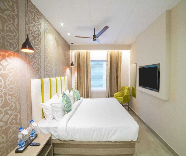Room 4, Deluxe Twin Room Beacon Palette, Visakhapatnam