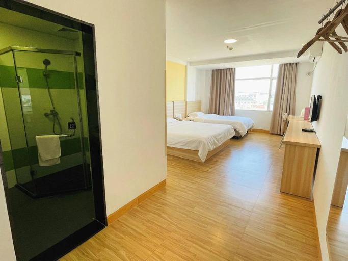 Bedroom 5, 7 Days Inn Zhuhai Gaolangang Pinsha, Zhuhai