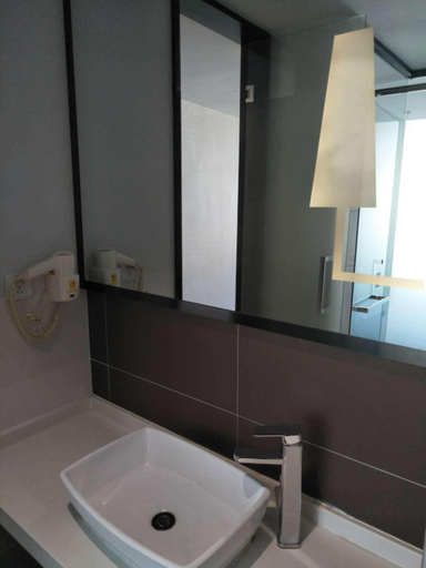 Bathroom 4, 7 Days Inn Dalian Pulandian Pikou Pier Branch, Dalian