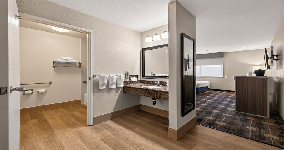 Bathroom 4, Best Western Amador Inn, Amador