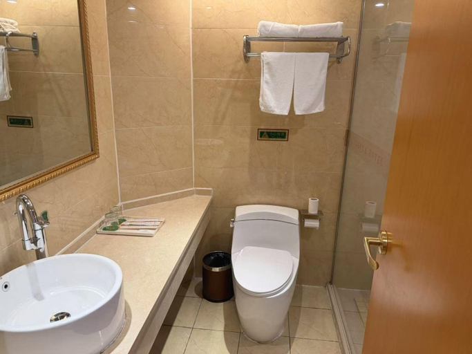 Bathroom 3, Vienna Hotel Jiangsu Suqian Yanghe, Suqian