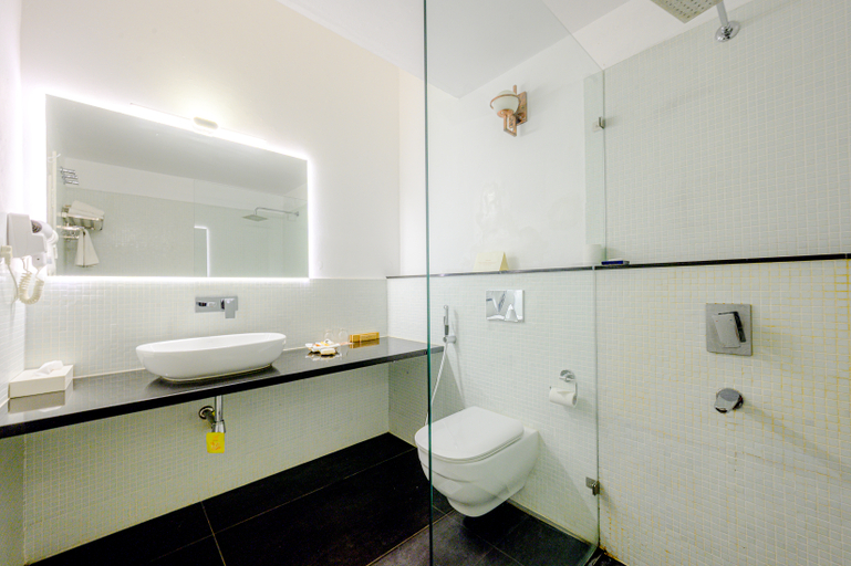 Bathroom 5, The Tower House Cochin, Ernakulam