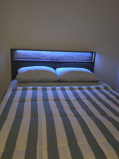 Room 3, Charming 2-bedroom House Rental in Calgary - Welcome to Homely Harbour!, Division No. 6