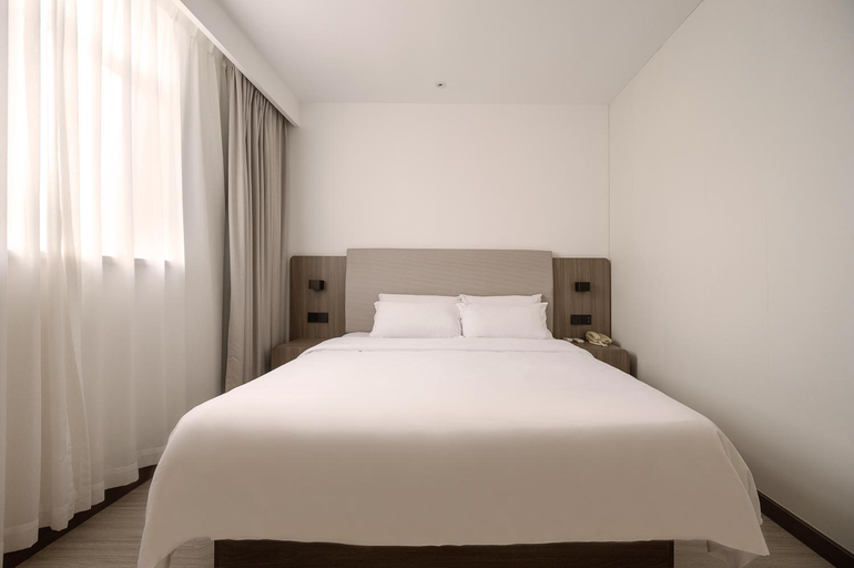 Bedroom 3, Hanting Hotel Shanghai Hangtou Metro Station, Shanghai